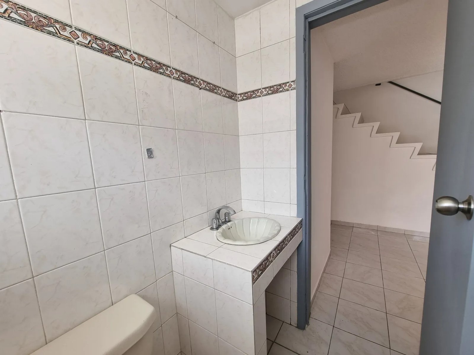 EXCELENTE CASA EN EL CORAZON DE COYOACAN - Miniatura 9